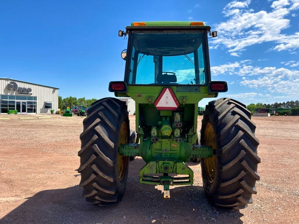 John Deere 4630