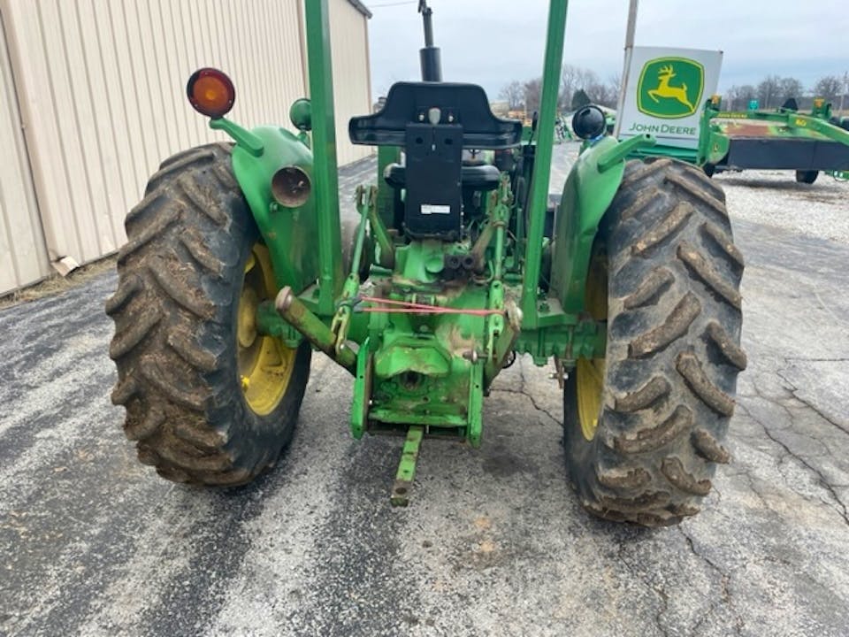 John Deere 2040