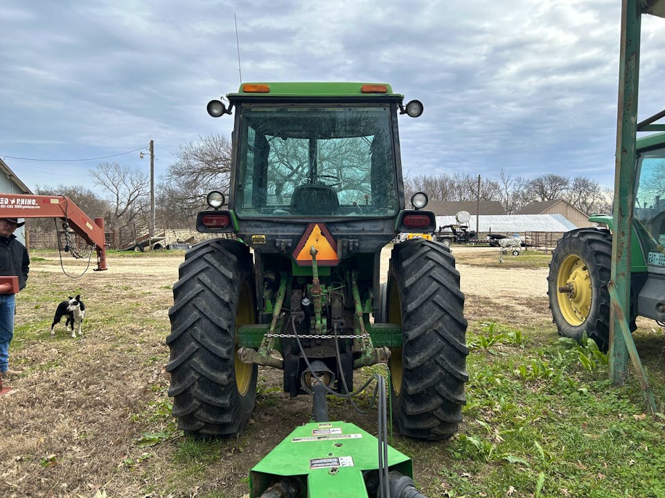 John Deere 4440