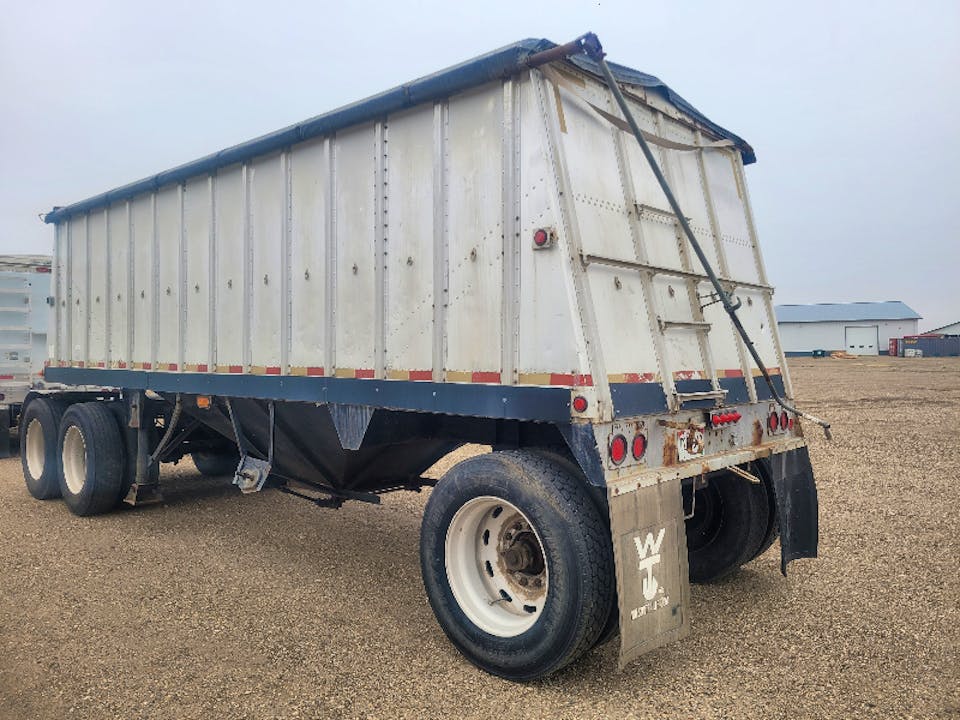 MERRITT HOPPER TRAILER