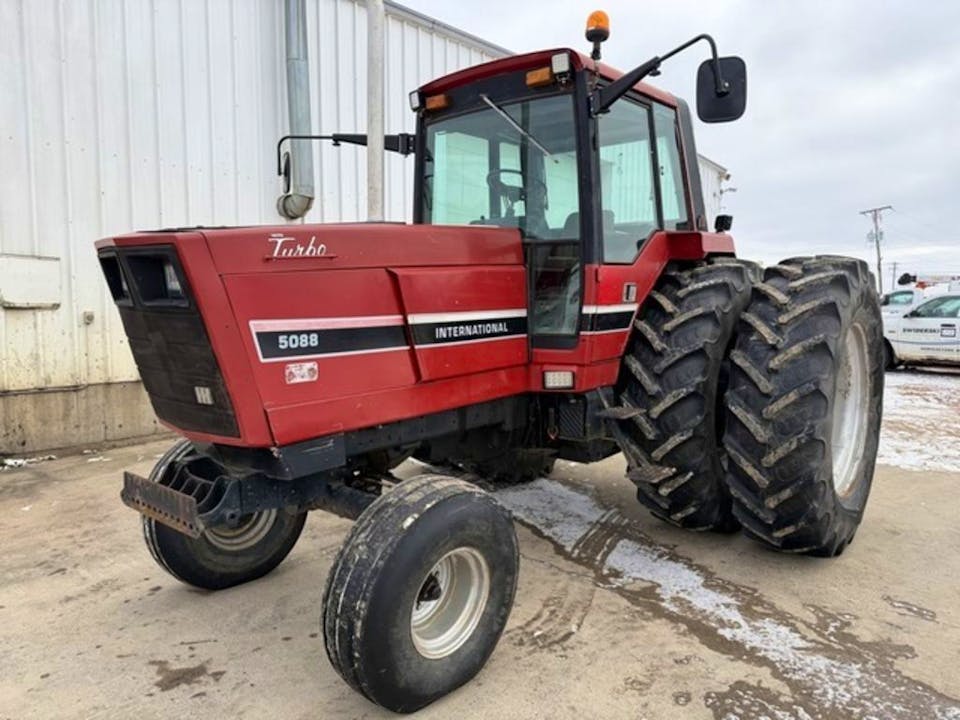 International Harvester 5088