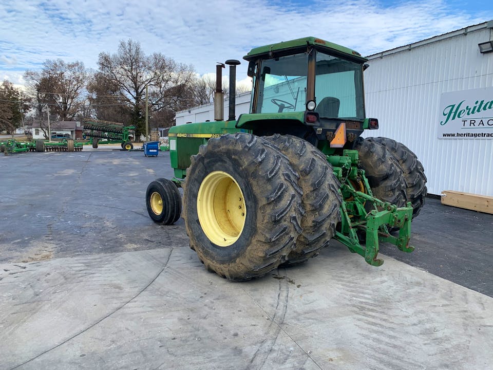 John Deere 4840