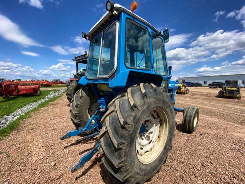 Ford 6610