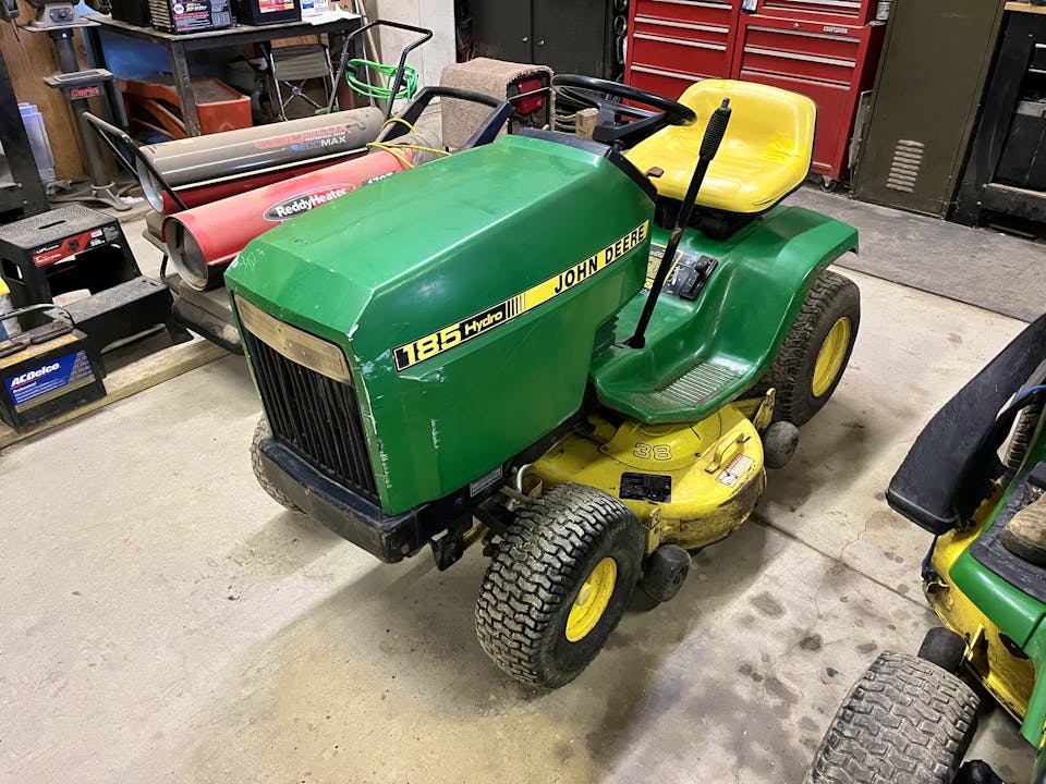 John Deere 185