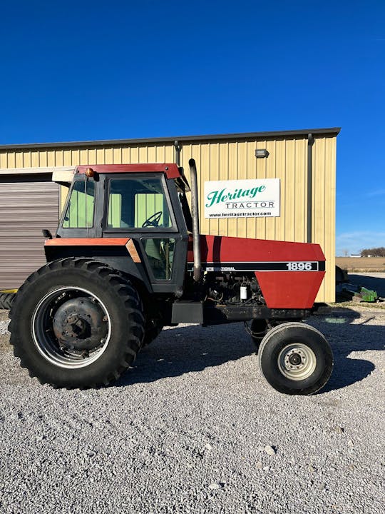 Case IH 1896