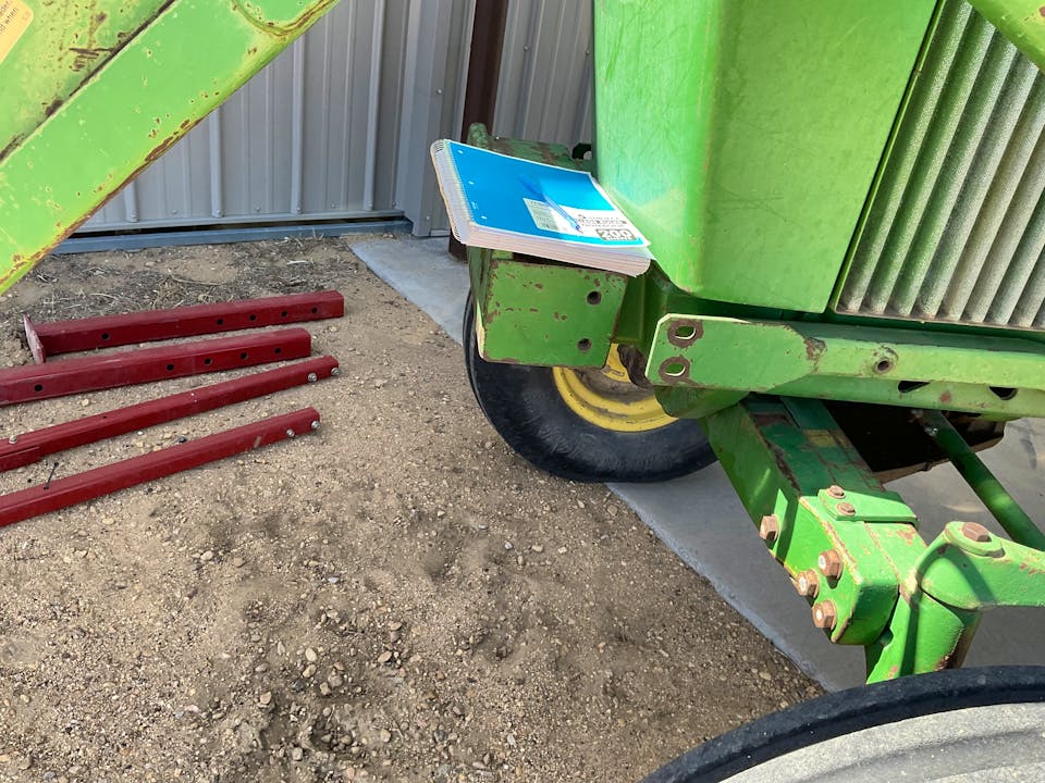 John Deere 4255