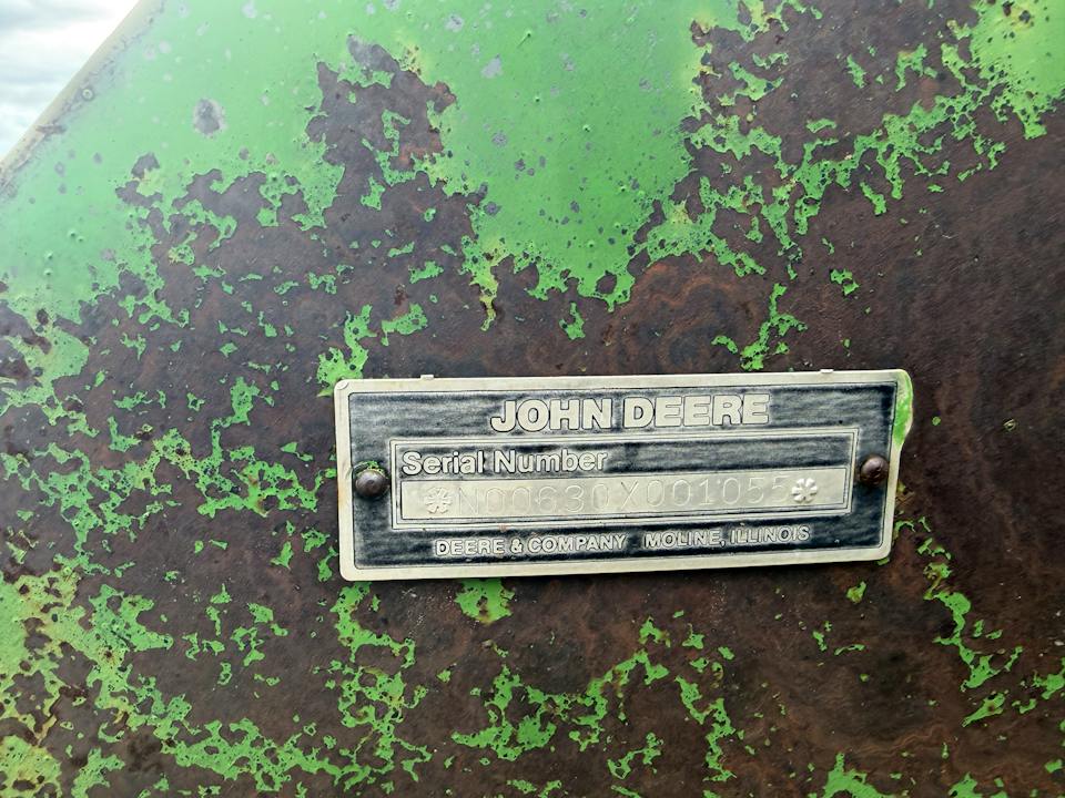 John Deere 630