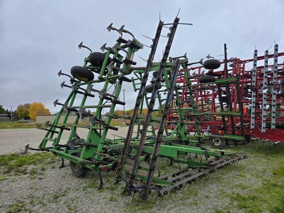 John Deere 960