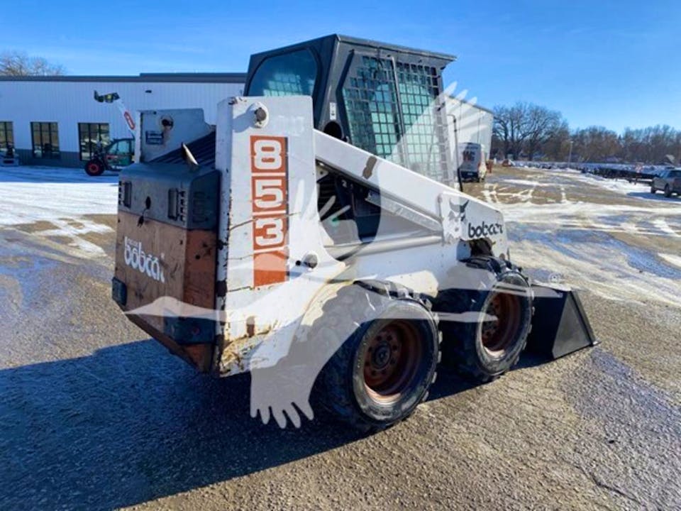 Bobcat 853