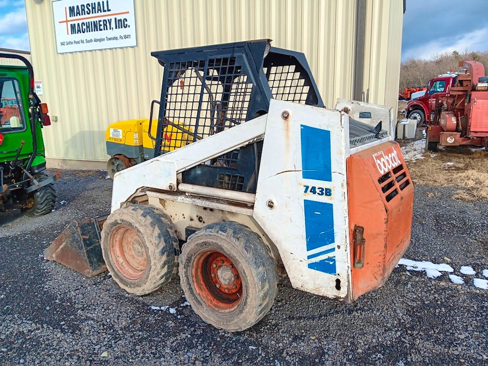 Bobcat 743B