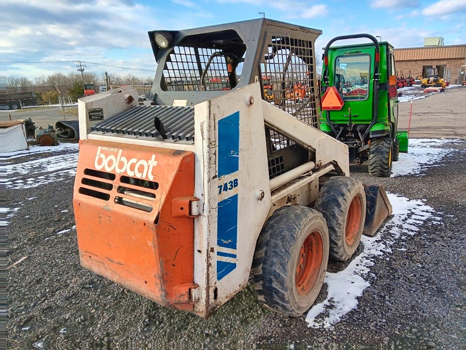 Bobcat 743B