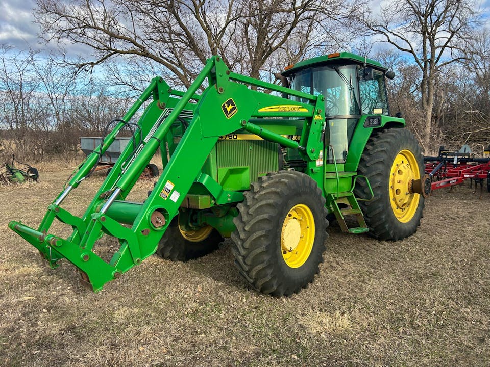 John Deere 4760