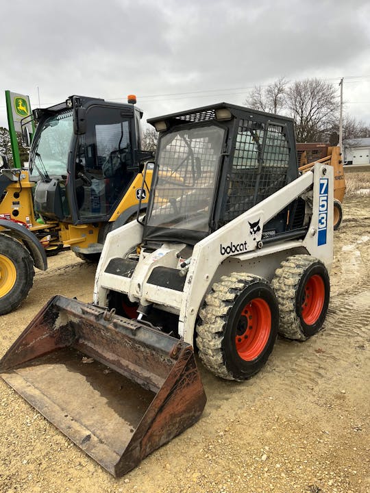 Bobcat 753