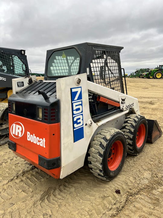 Bobcat 753