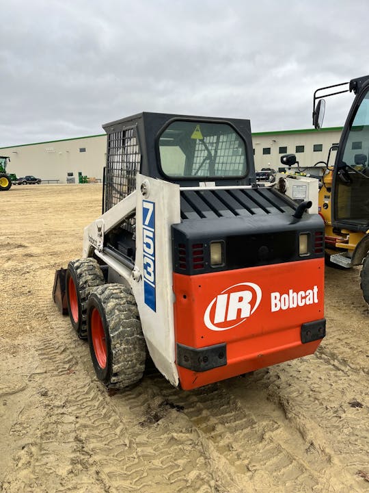 Bobcat 753