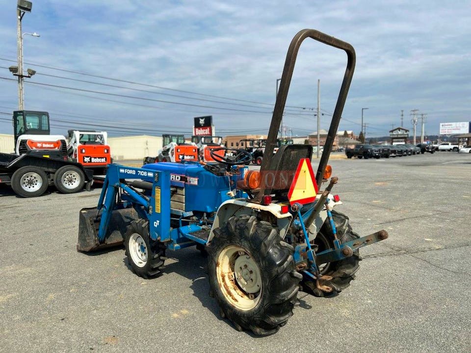 Ford 1220