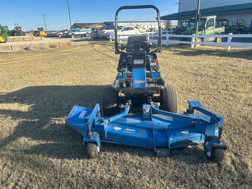 Ford-New Holland CM274