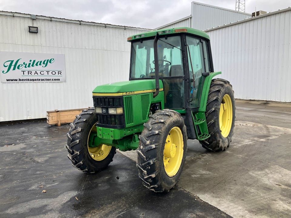 John Deere 6400