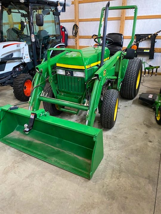 John Deere 770