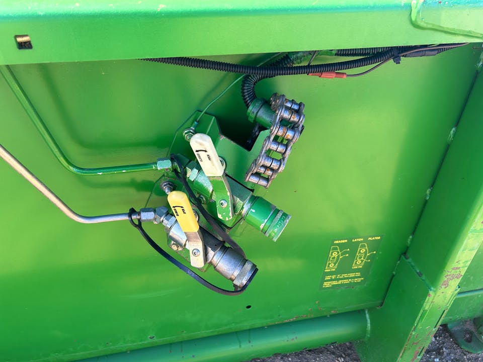 John Deere 920