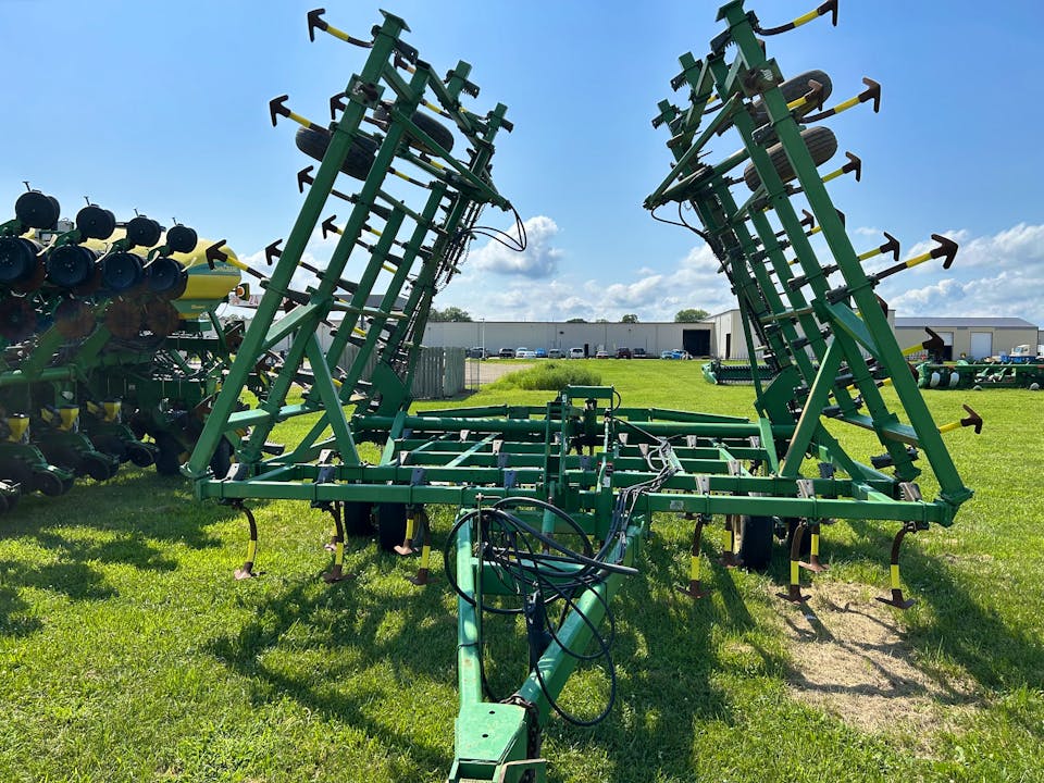John Deere 980