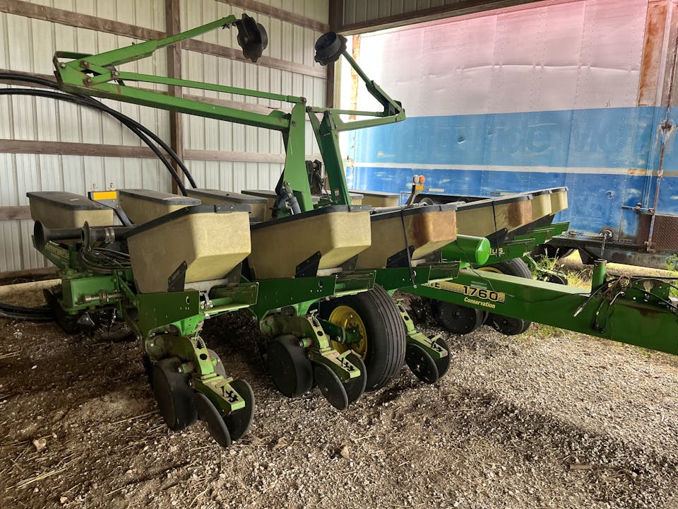 John Deere 1760
