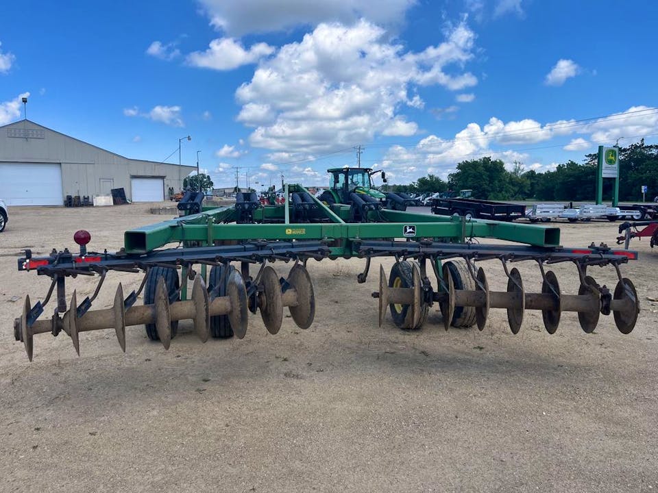 John Deere 510