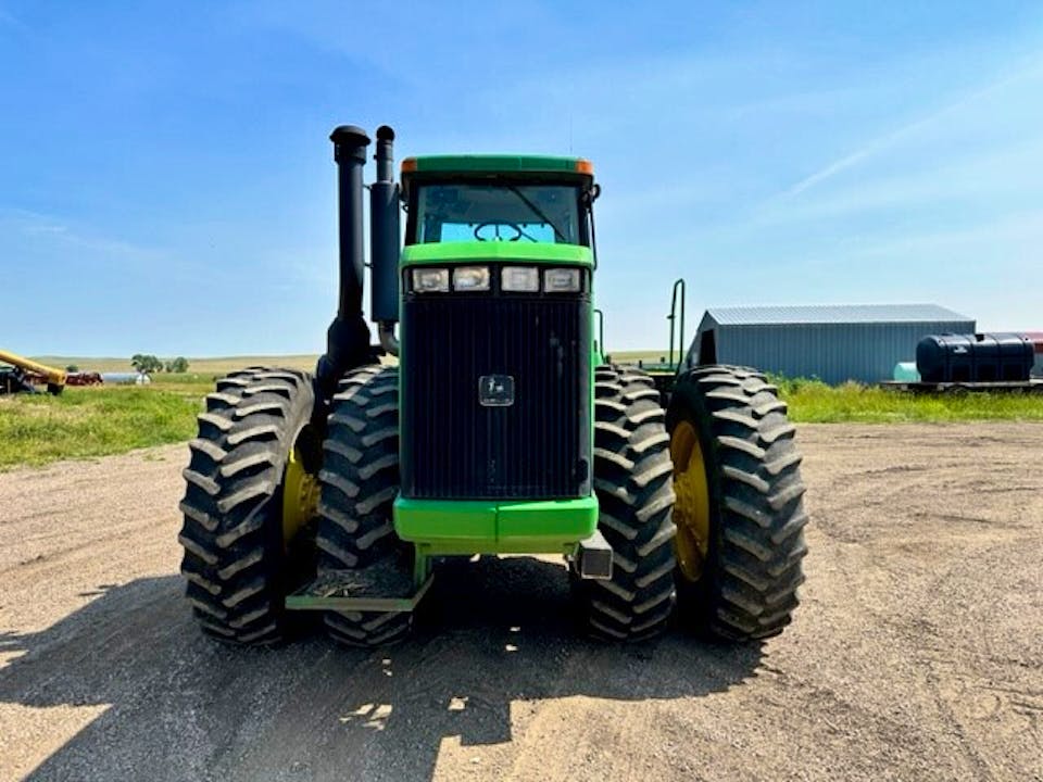 John Deere 9200
