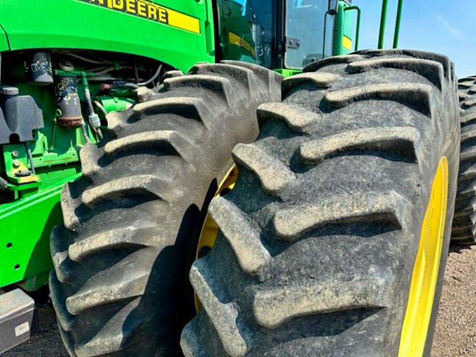 John Deere 9200
