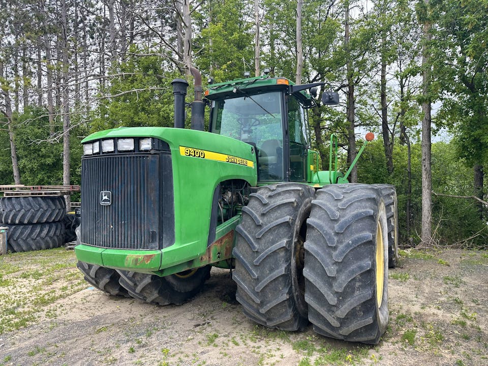 John Deere 9400