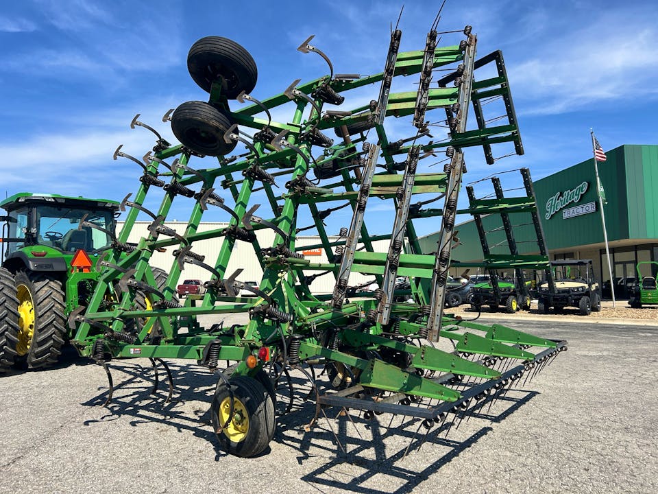 John Deere 980