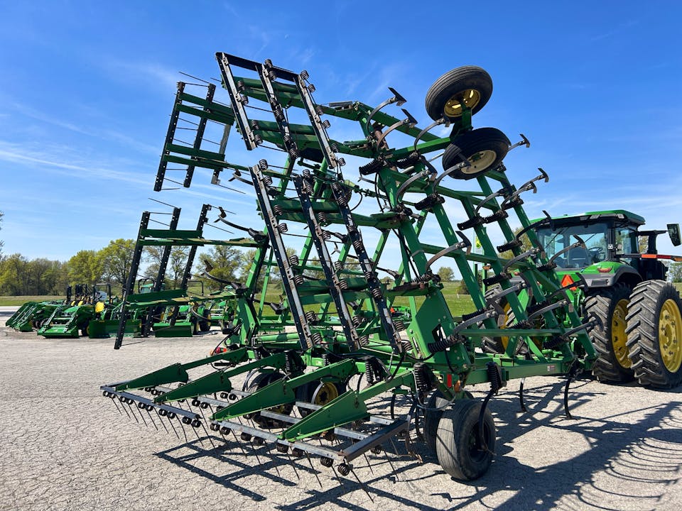 John Deere 980