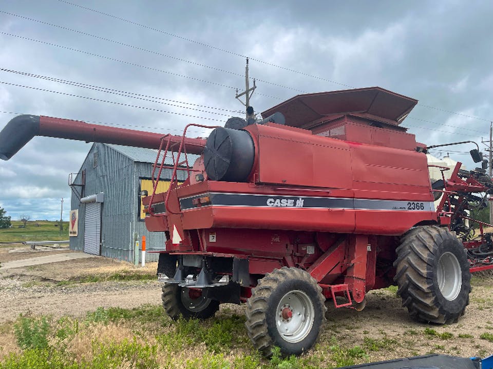 CASE IH 2366