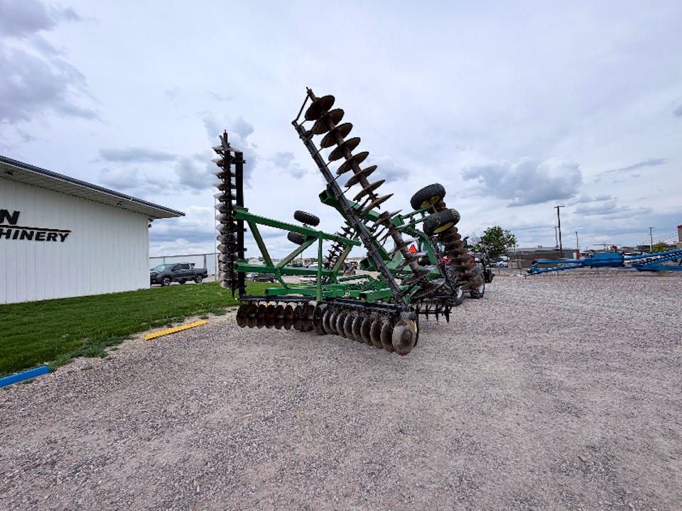John Deere 630