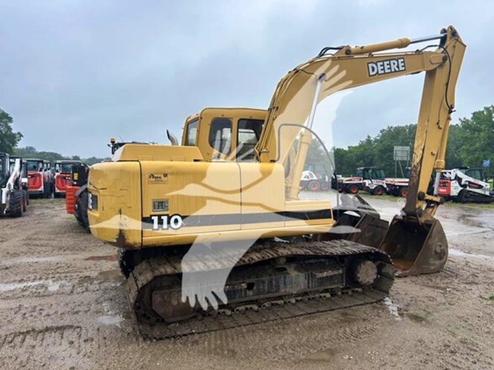 John Deere 110