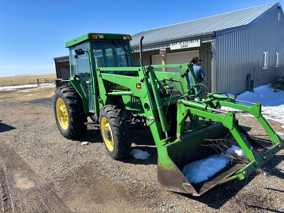 John Deere 5310
