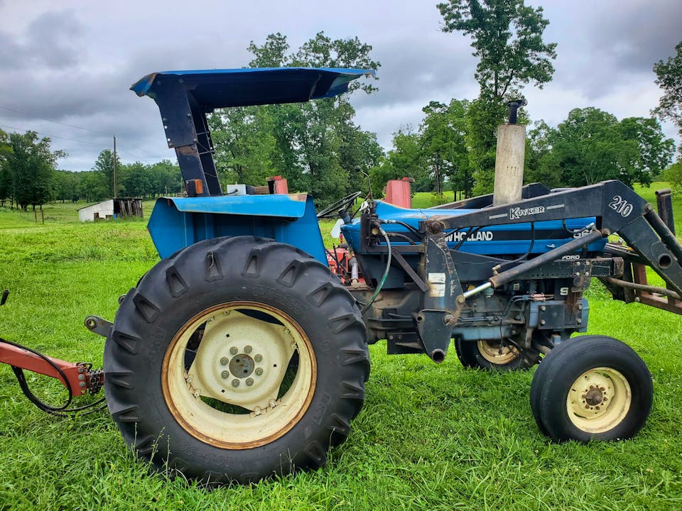 New Holland 5610S