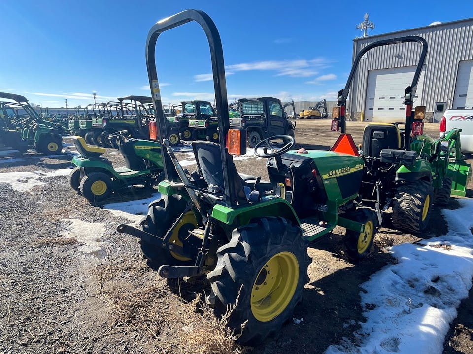 John Deere 4100