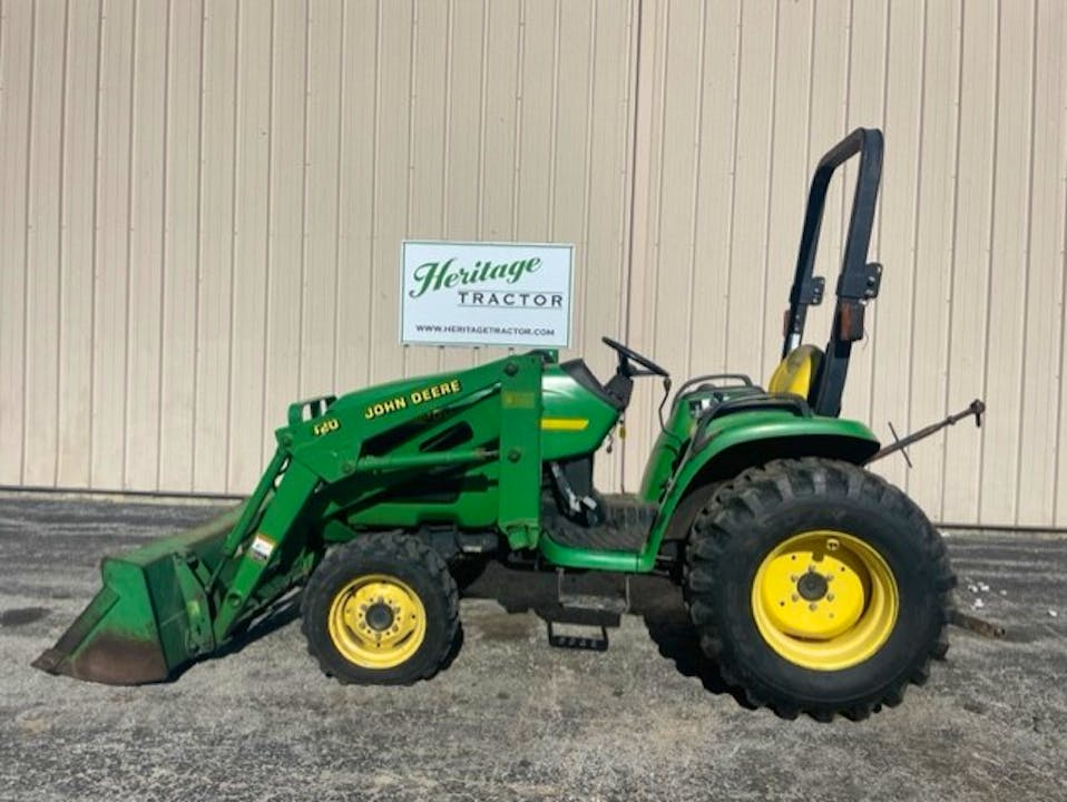 John Deere 4300
