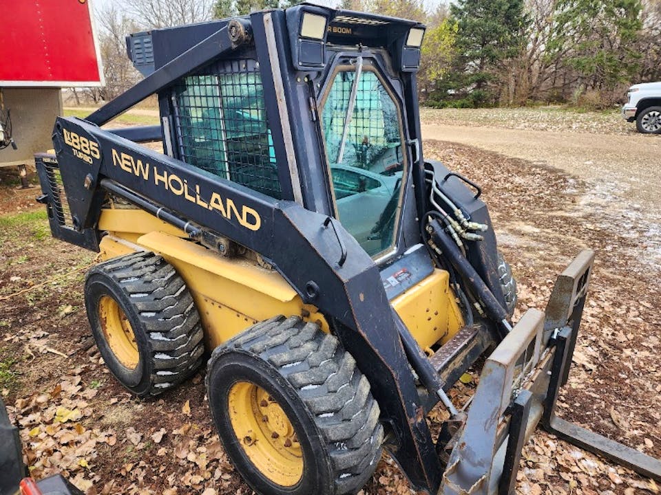 NEW HOLLAND LX885
