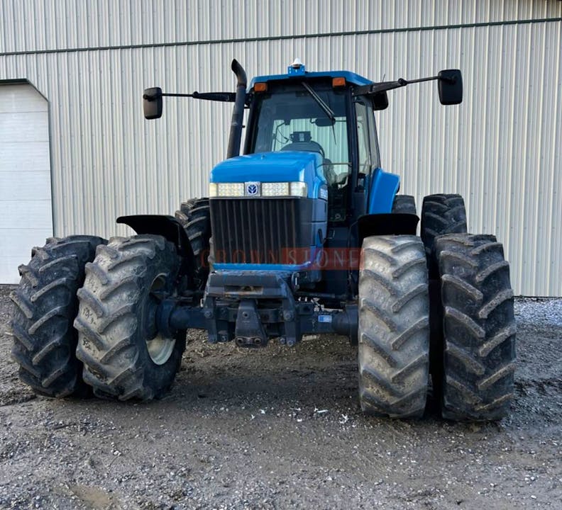 New Holland 8770