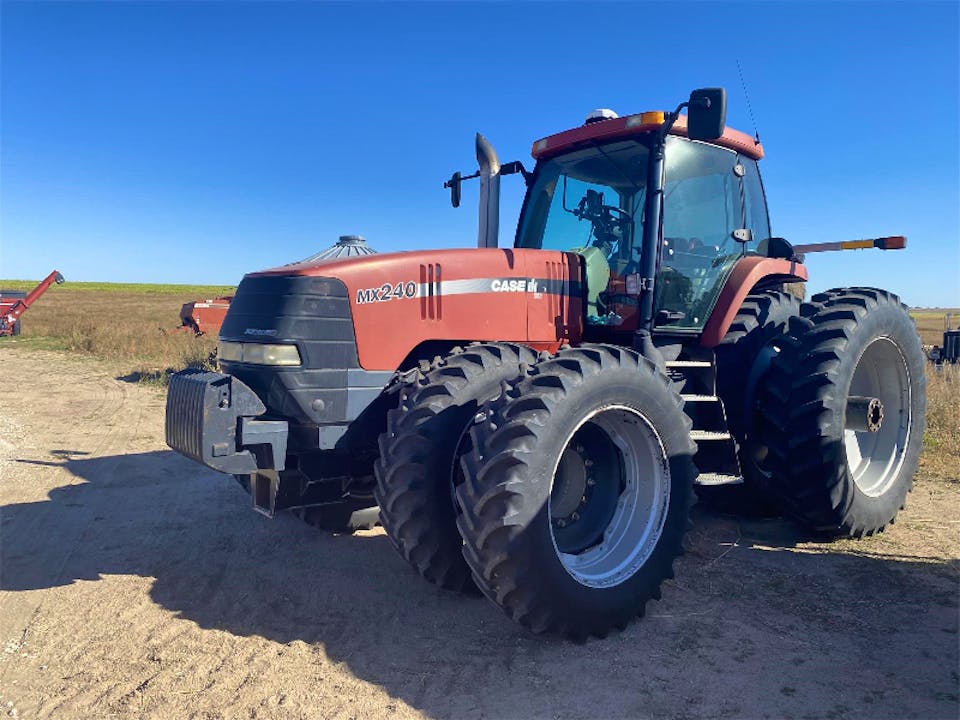 CASE IH MX240