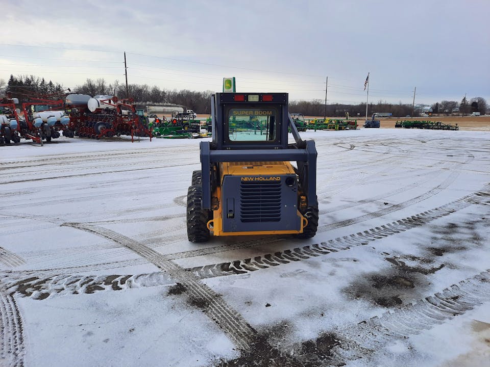 New Holland LS170