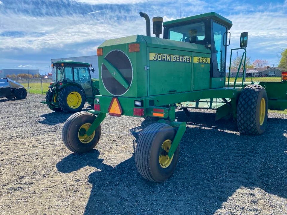 John Deere 4990