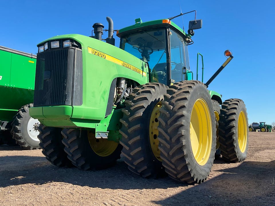 John Deere 9200