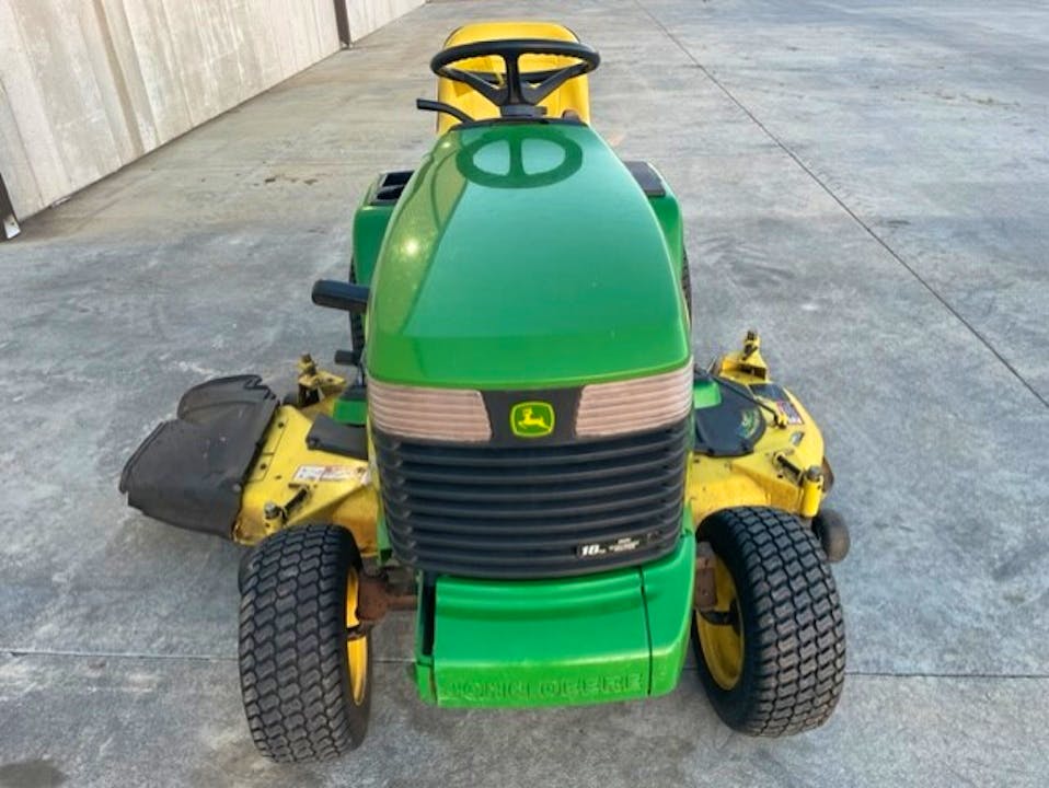 John Deere GX325