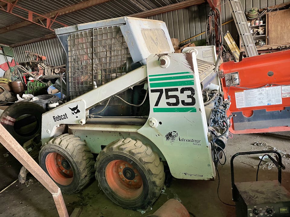 Bobcat 753