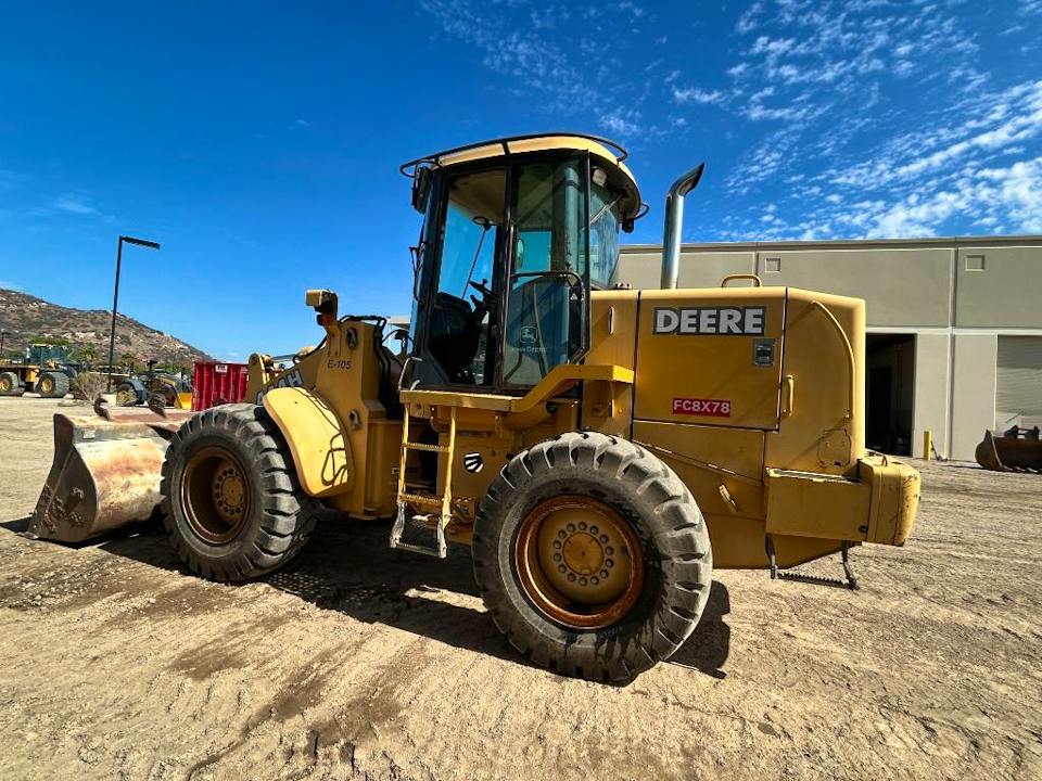 John Deere 444H