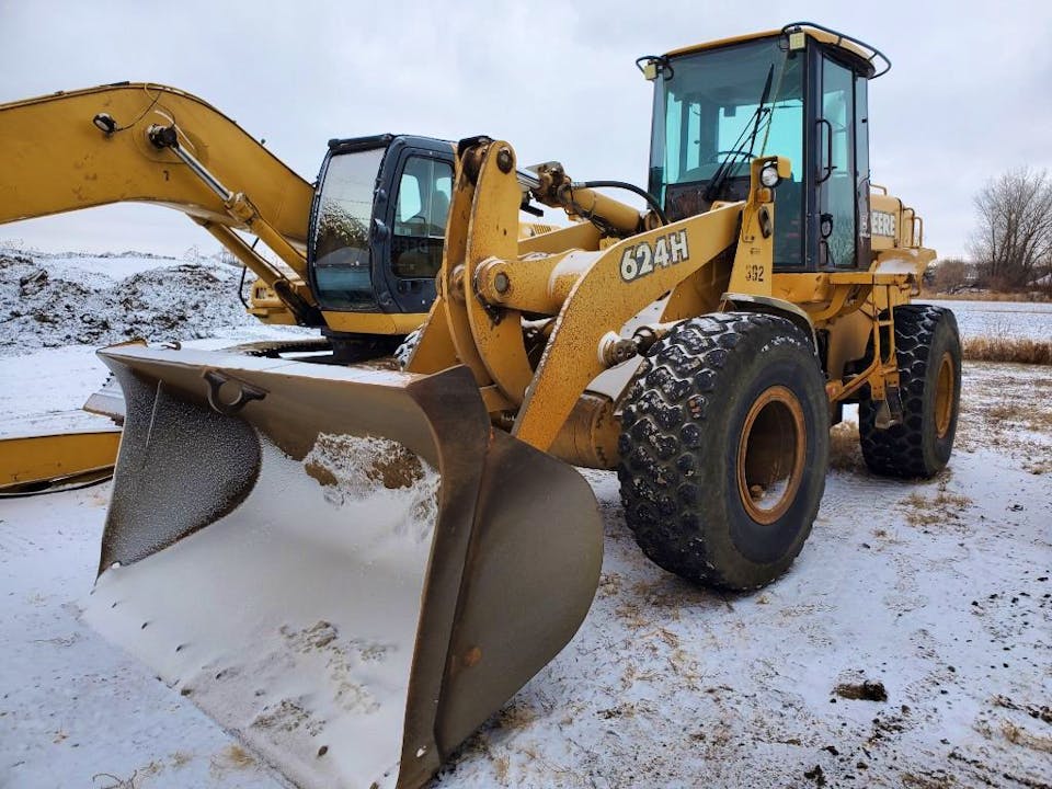 John Deere 624H