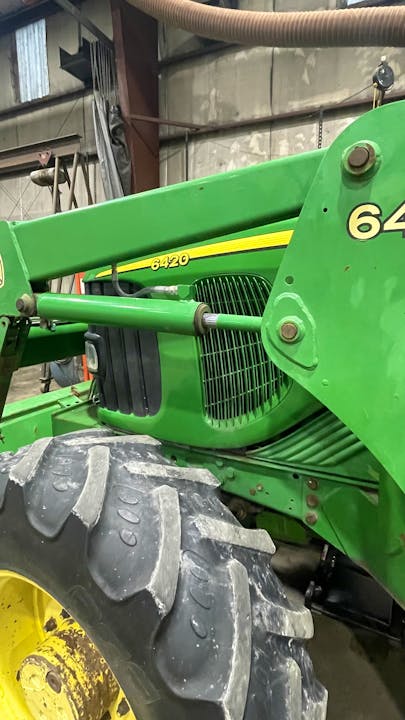 John Deere 6420